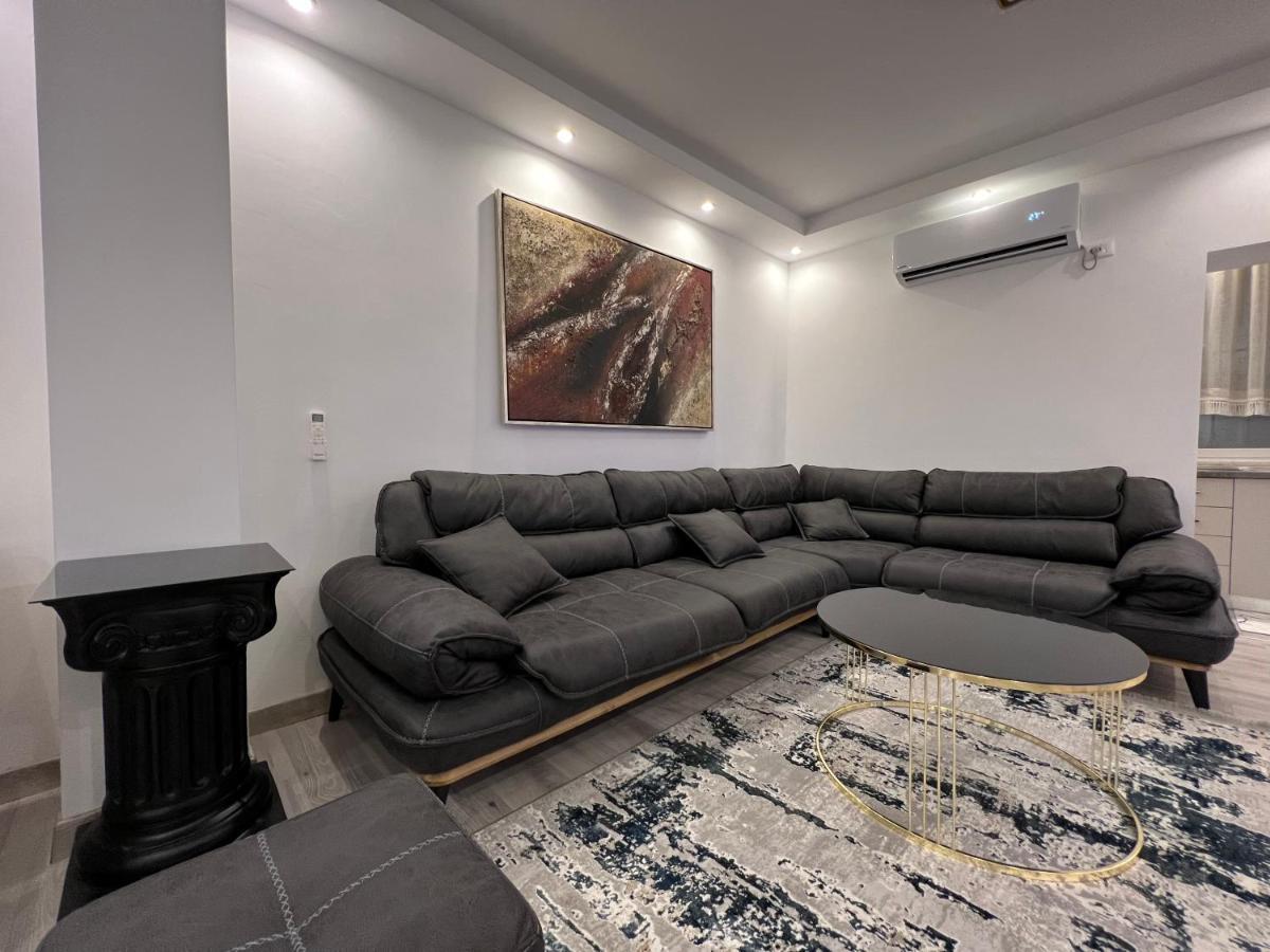 Apartment Tirana On Myslym Shyri エクステリア 写真